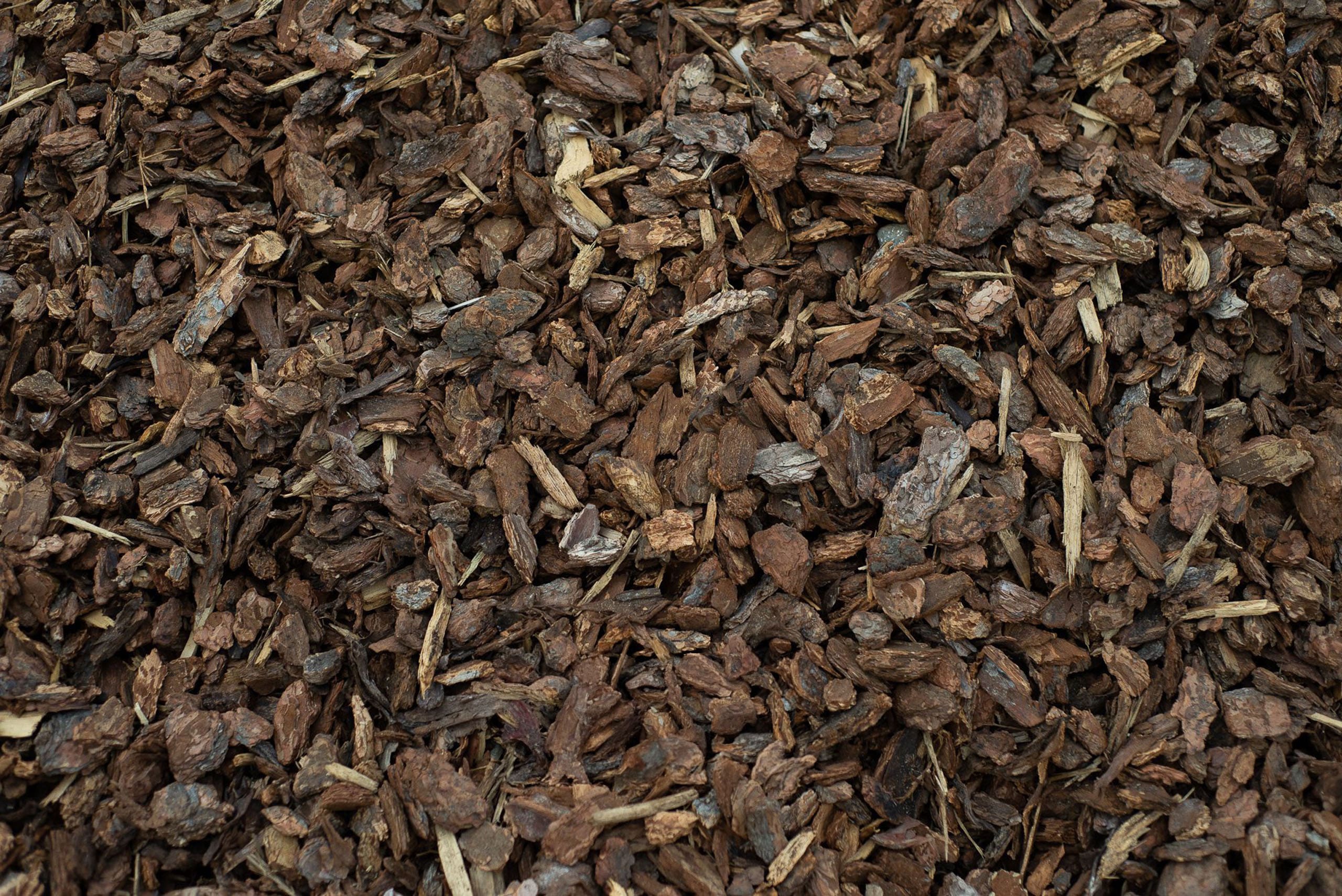 pine-bark-mulch-mini-nuggets-nuggets2